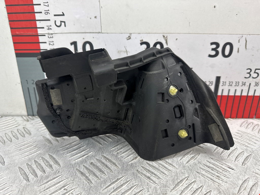 Уплотнитель двери TESLA Model S I 2012-н.в.