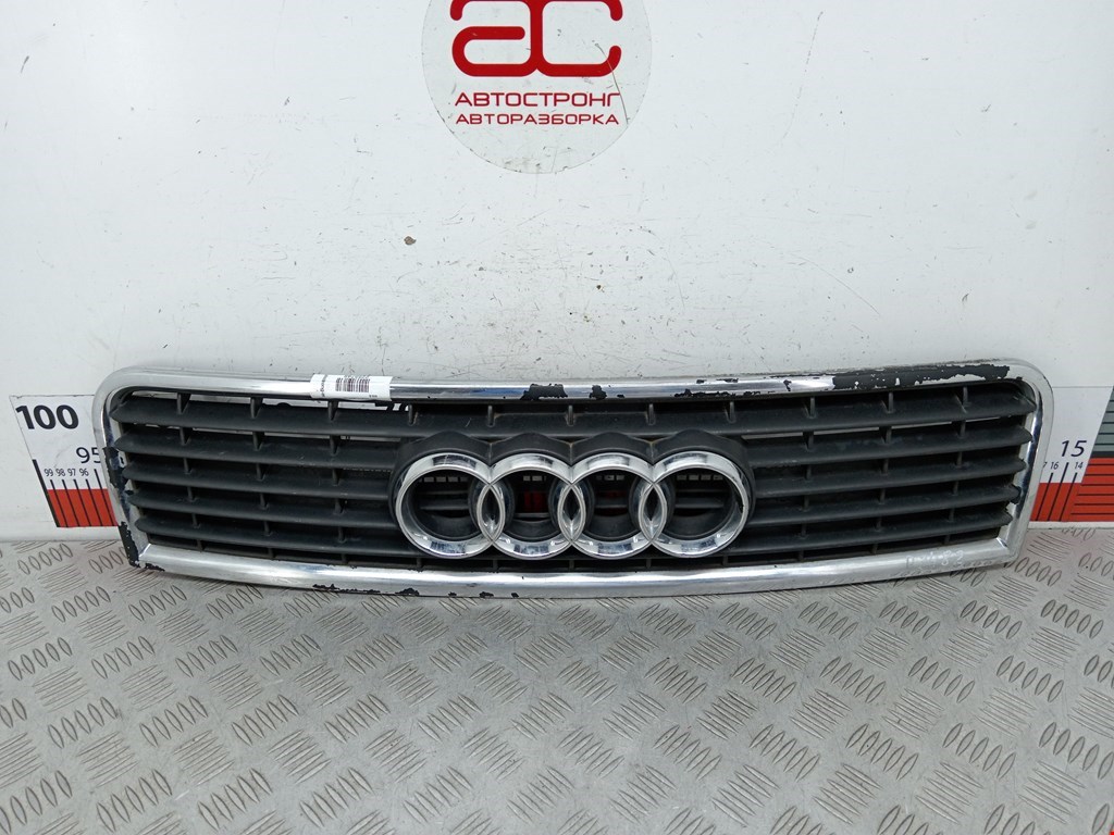 Решетка радиатора AUDI A4 B6 2001-2005