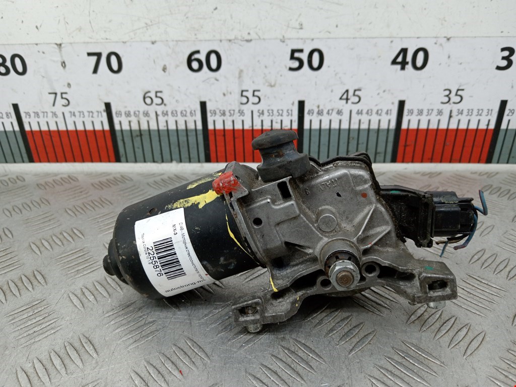 Моторчик стеклоочистителя передний TOYOTA Corolla E120 2001-2006