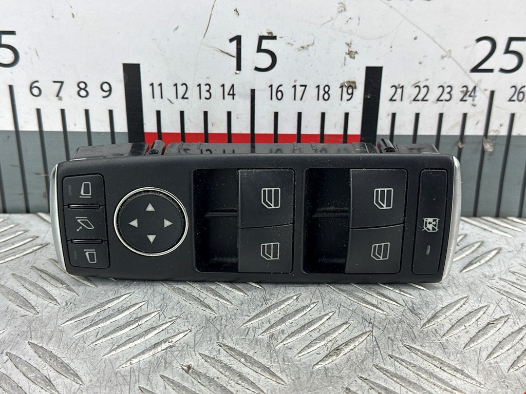 Блок управления стеклоподъемниками TESLA Model S I 2012-н.в.