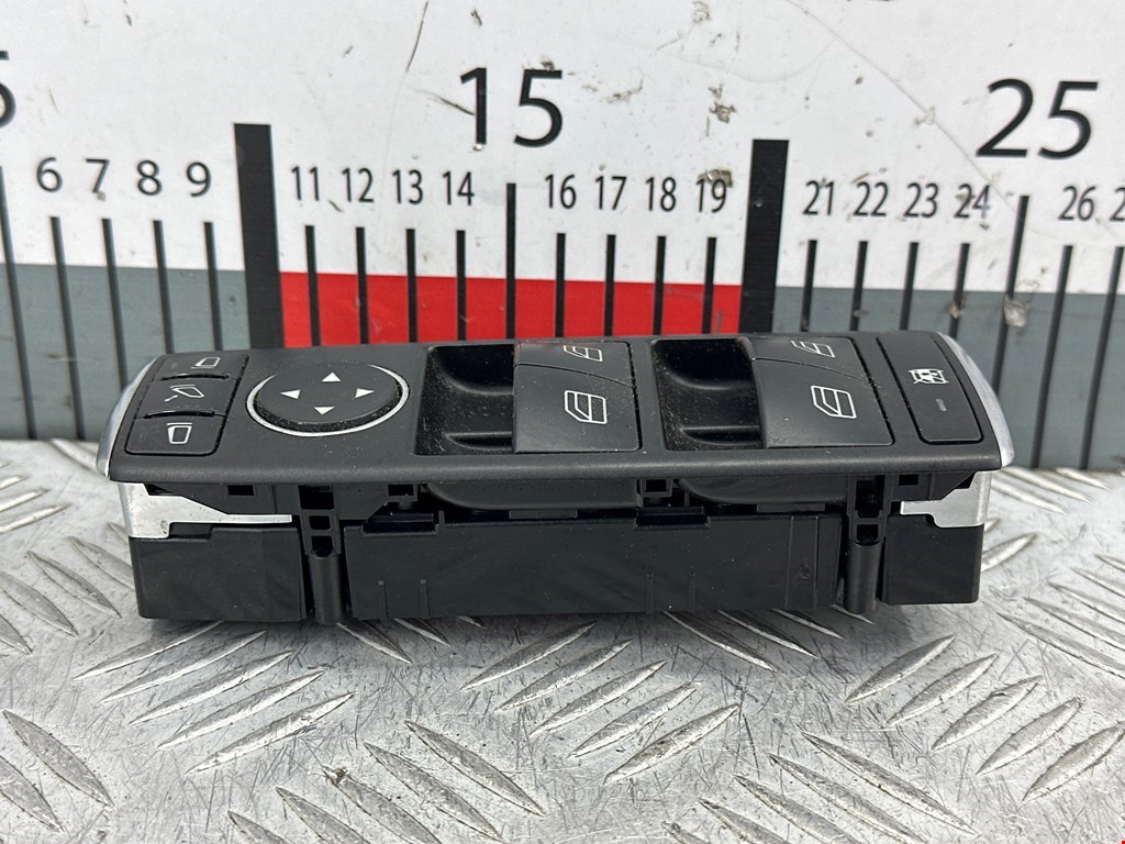 Блок управления стеклоподъемниками TESLA Model S I 2012-н.в.