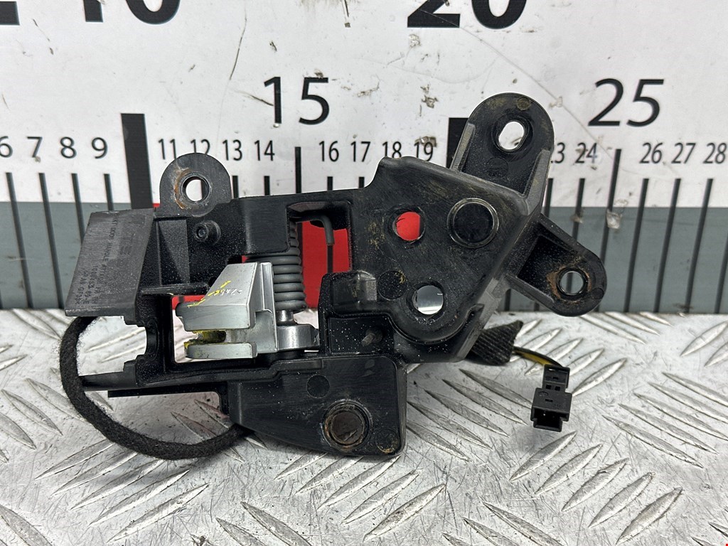 Ручка дверная передняя внутренняя правая TESLA Model S I 2012-н.в.