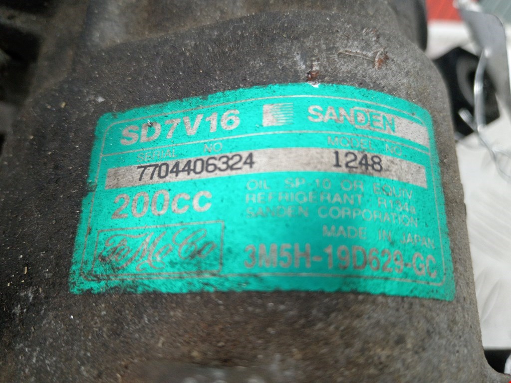 Компрессор кондиционера (системы кондиционирования) FORD C-MAX 2003-2010