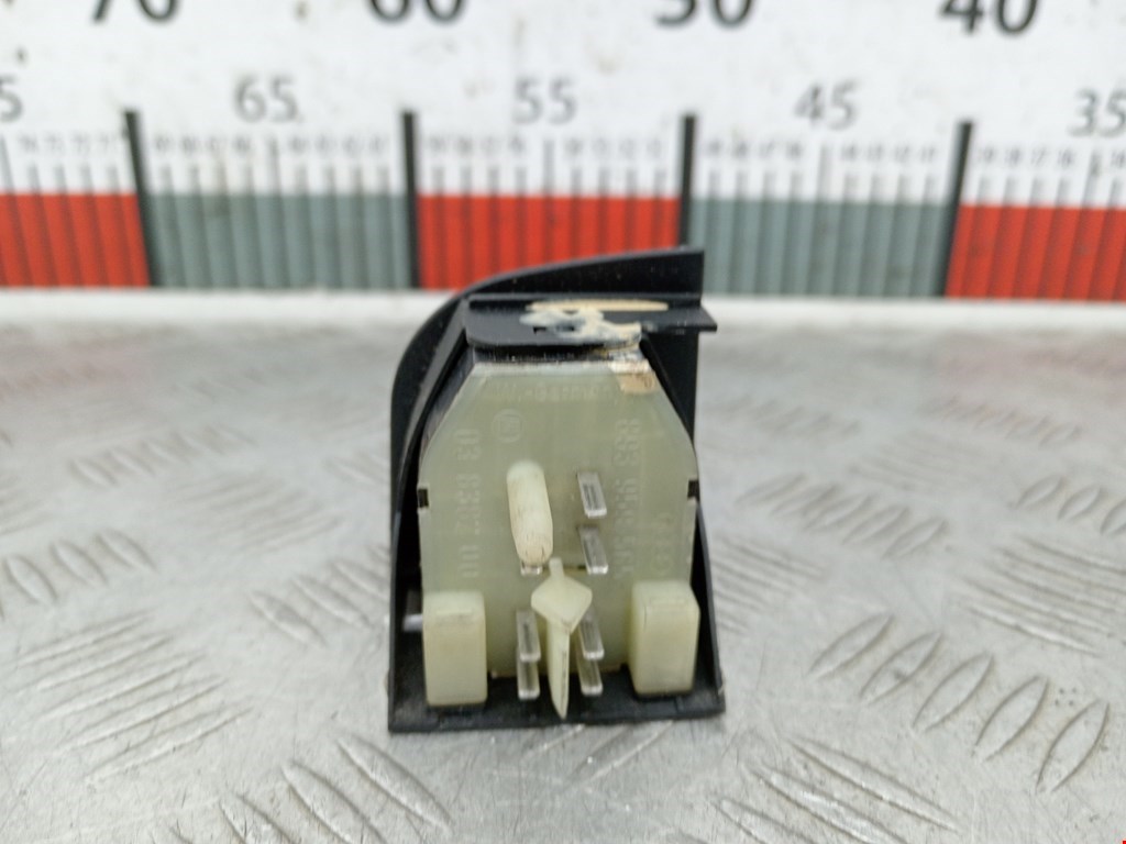 Блок управления зеркалами AUDI 80 B4 1991-1996