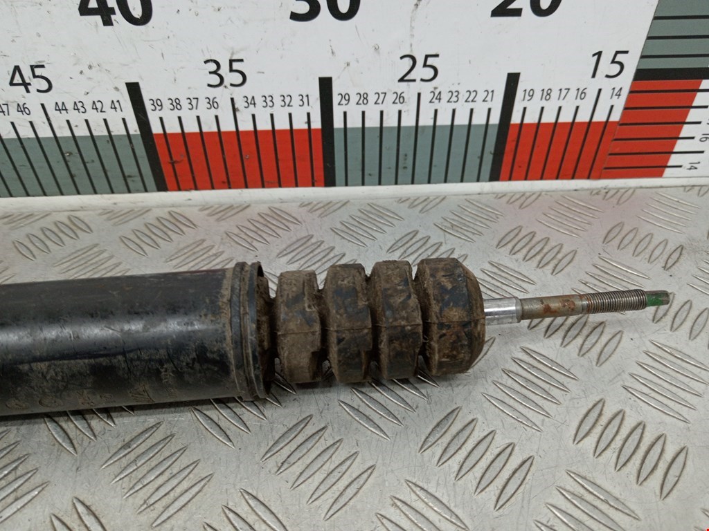 Амортизатор задний левый RENAULT Sandero 2009-2014