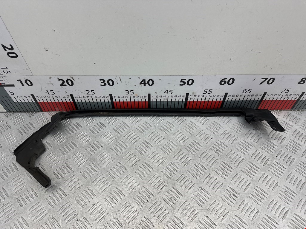 Уплотнитель двери TESLA Model S I 2012-н.в.