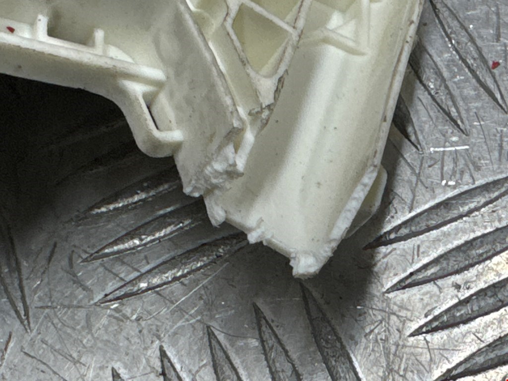 Замок двери передней левой MERCEDES-BENZ C-Class C-klasse W204 2007-2015