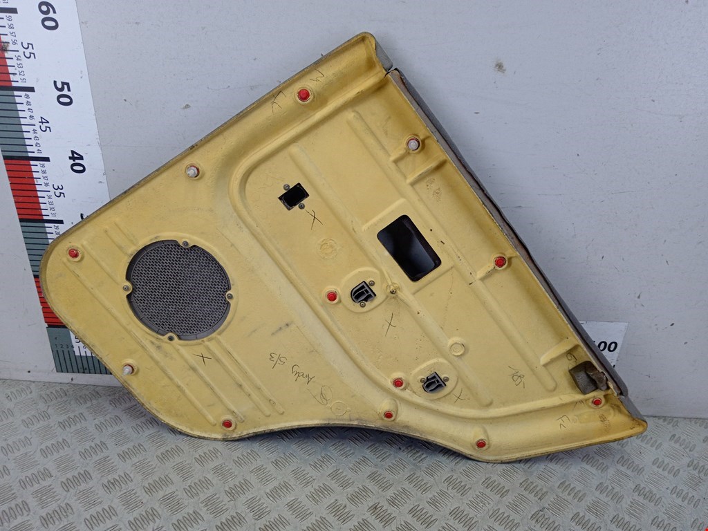 Обшивка двери задняя левая LAND ROVER Freelander I 1998-2006