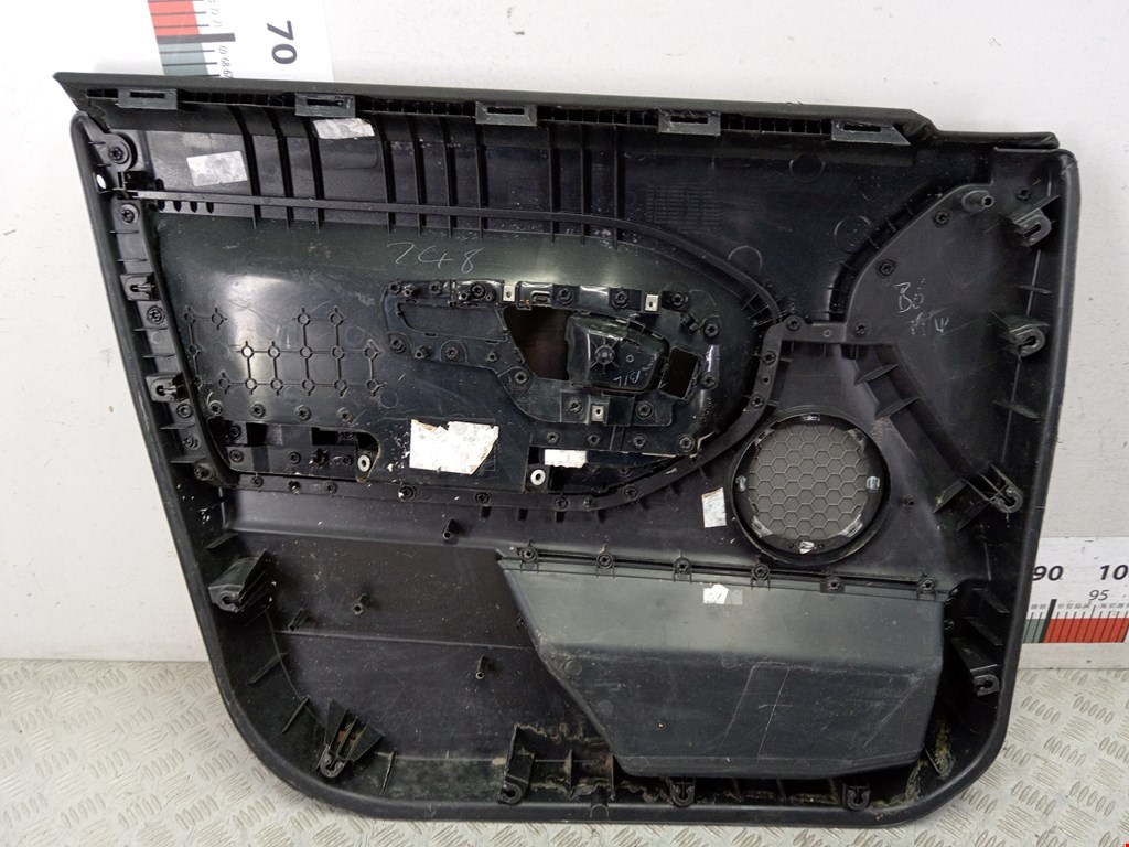 Обшивка двери передняя правая LAND ROVER Range Rover Evoque 2011-2018