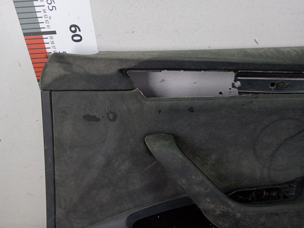 Обшивка двери передняя правая SKODA Superb 2002-2008