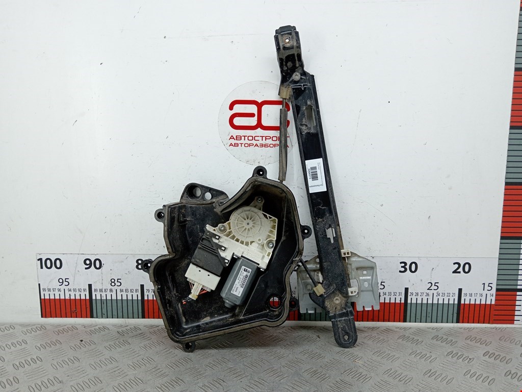 Стеклоподъемник задний левый SEAT Leon 1999-2005