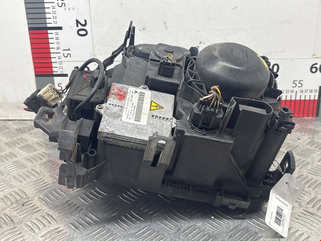 Фара правая LAND ROVER Range Rover 2002-2012