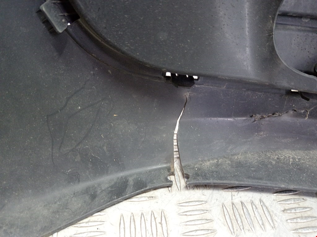 Бампер передний LADA (VAZ) Largus 2012-н.в.