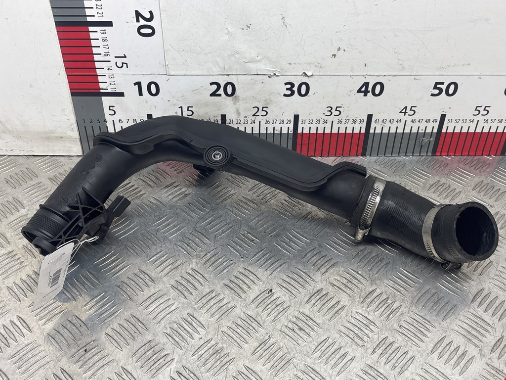 Патрубок интеркулера SEAT Altea 2004-2015
