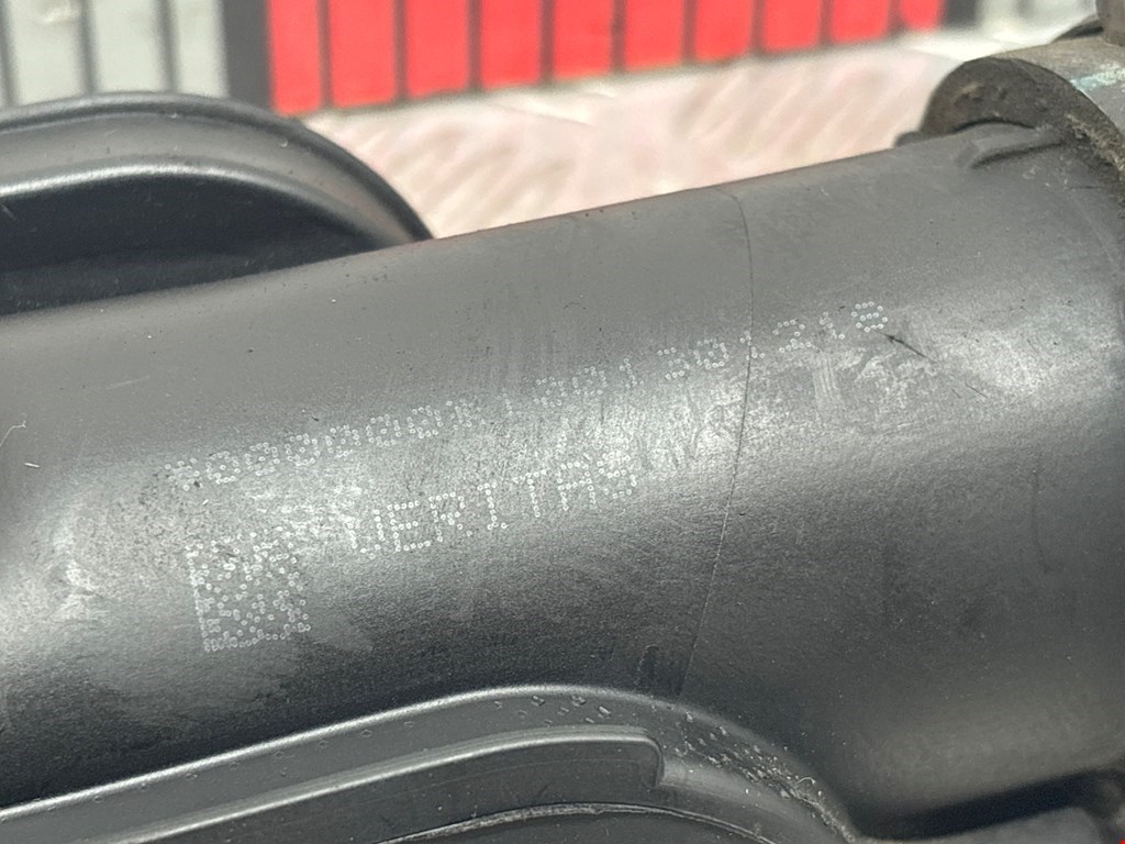 Патрубок интеркулера SEAT Altea 2004-2015