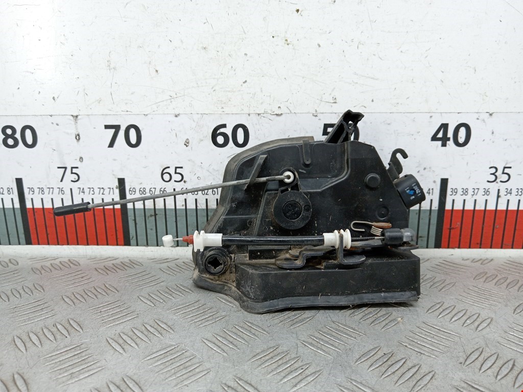 Замок двери передней правой BMW X5 E53 1999-2006