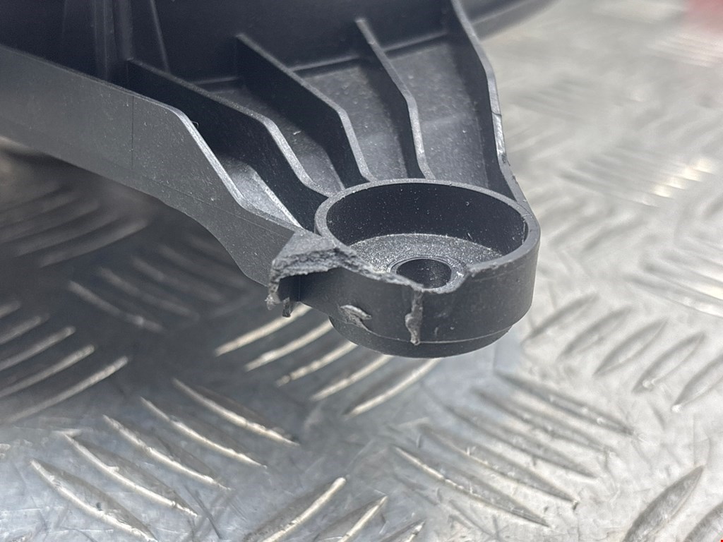 Сабвуфер AUDI A6 C7 2011-2018