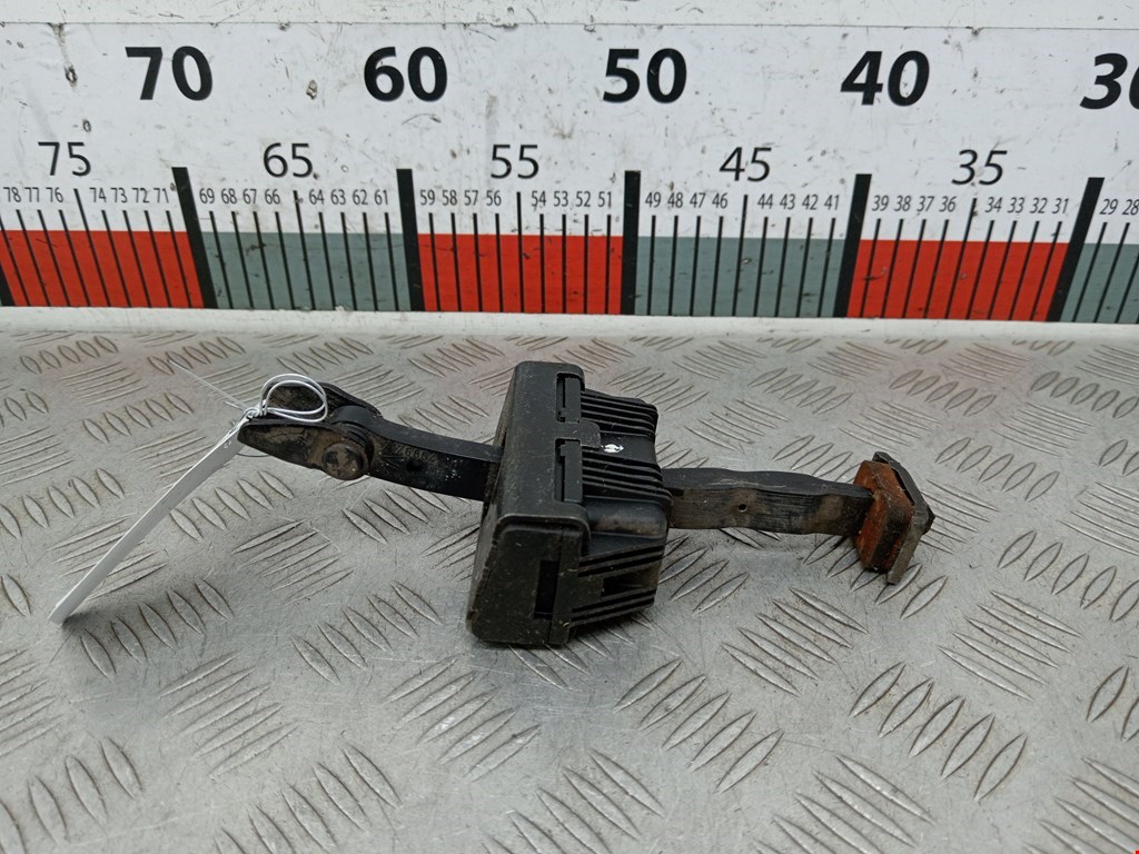 Ограничитель открывания двери BMW 5er 5 серия E60/E61 2003-2010