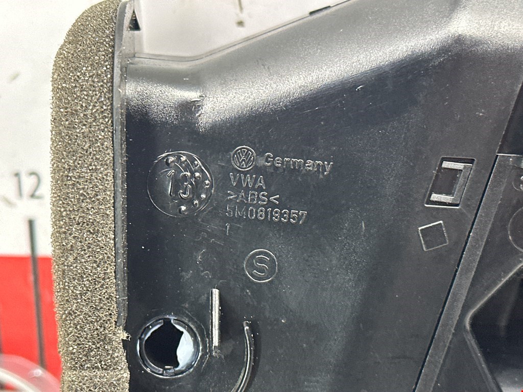 Дефлектор воздушный VOLKSWAGEN Tiguan 2007-2018