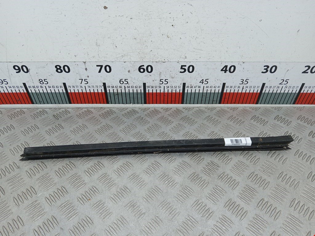 Уплотнитель (внутри) BMW 5er 5 серия E60/E61 2003-2010