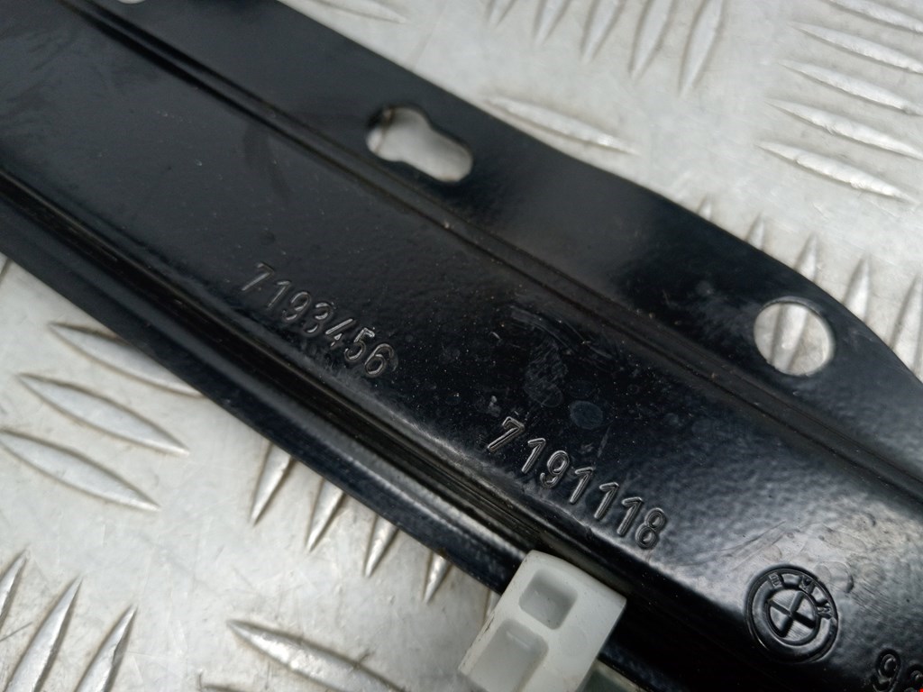 Стеклоподъемник передний правый BMW 3er E90/E91 2005-2012