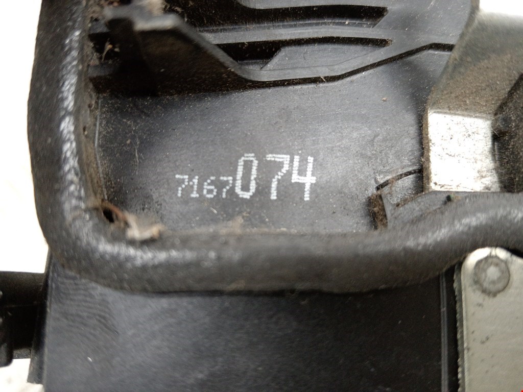 Замок двери передней правой BMW 3er E90/E91 2005-2012