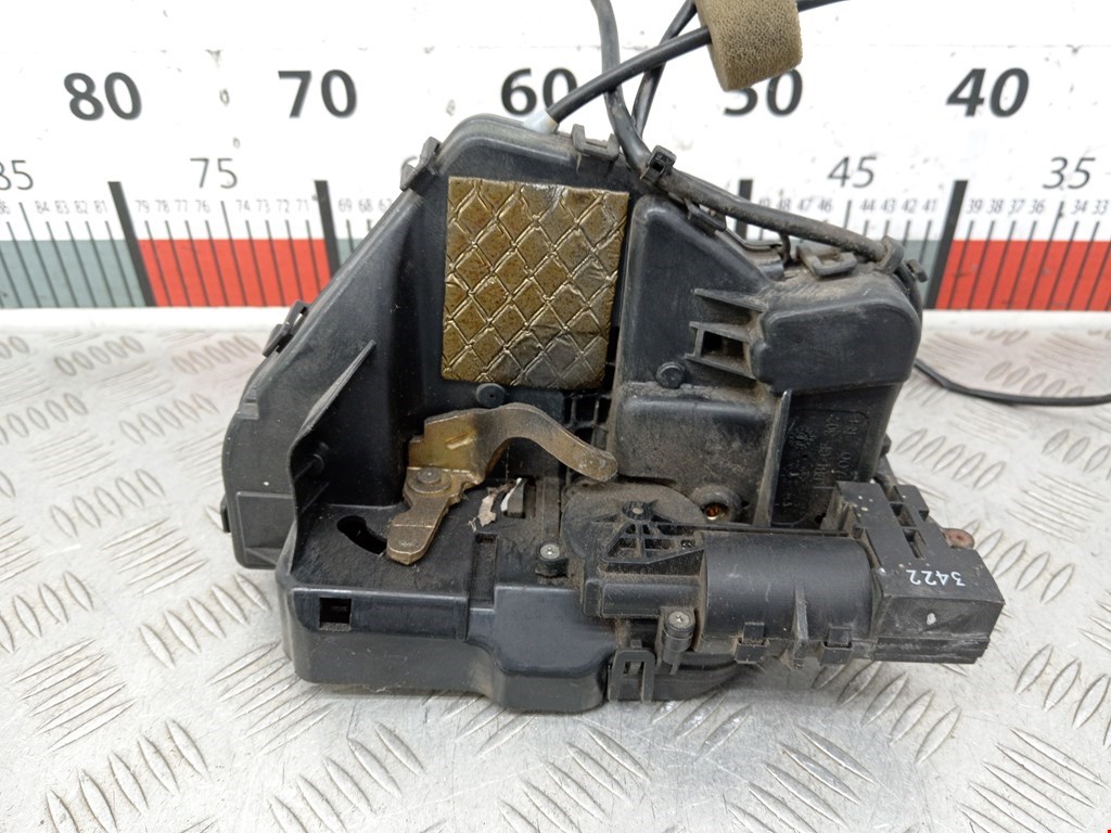 Замок двери задней правой MERCEDES-BENZ E-Class W211, S211 2002-2009