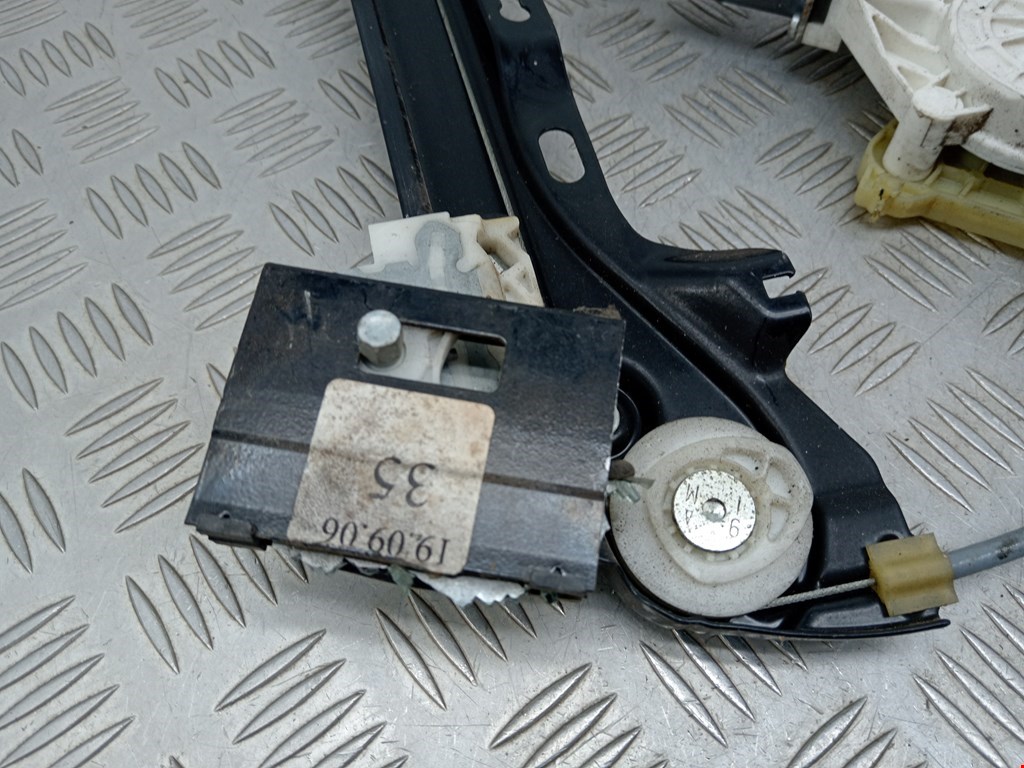 Стеклоподъемник передний правый BMW 3er E90/E91 2005-2012