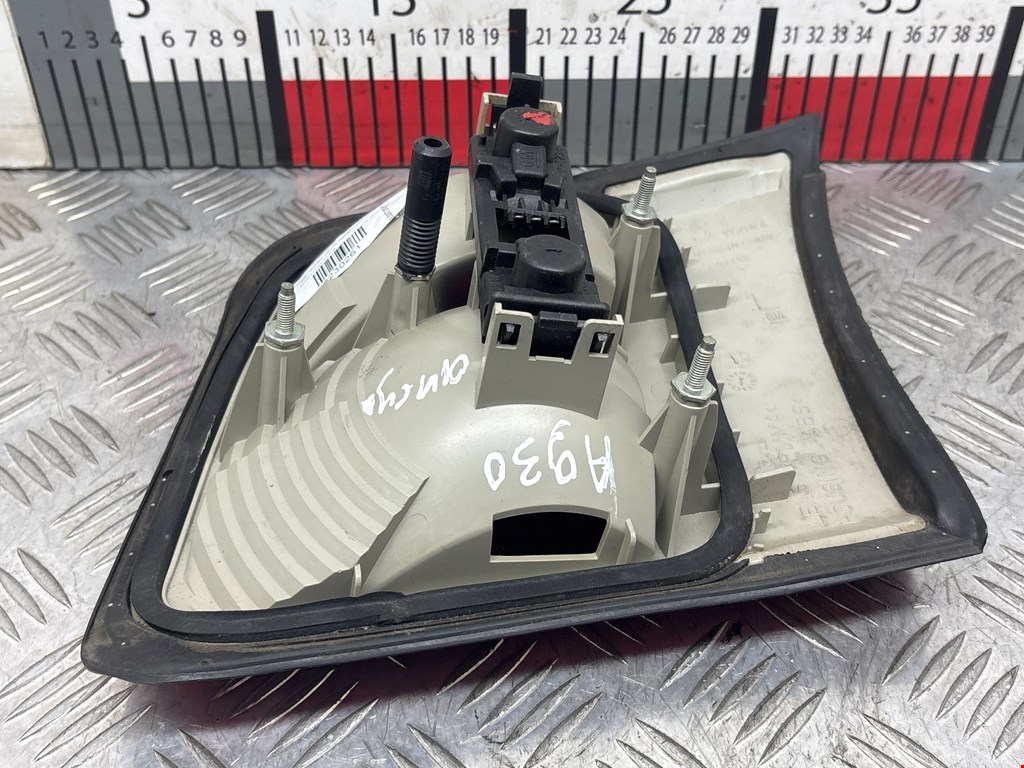 Фонарь задний левый OPEL Omega B 1994-2004