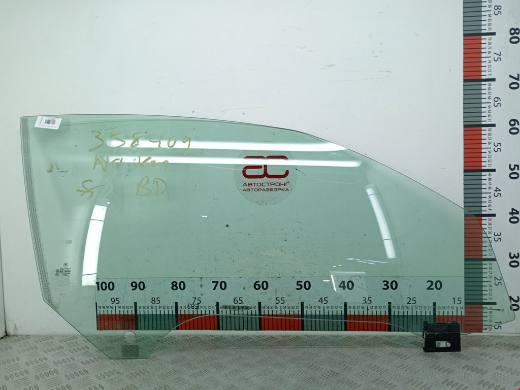 Стекло двери передней правой BMW 3-Series (E90/E91/E92/E93) (2004-2013)