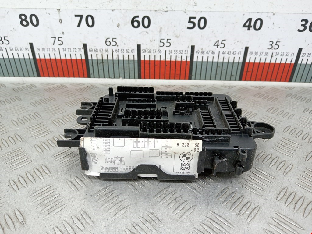 Датчик уровня в бачок омывателя BMW 3er F30/F31/F80 2011-2019