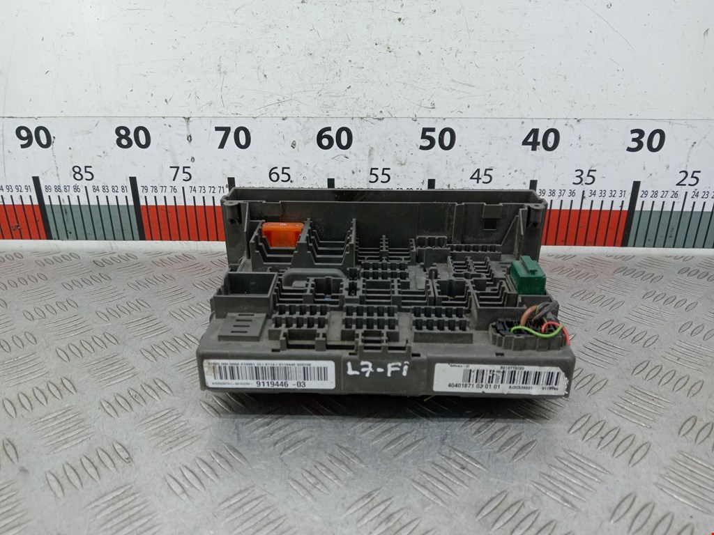 Датчик уровня в бачок омывателя BMW 3er E90/E91 2005-2012