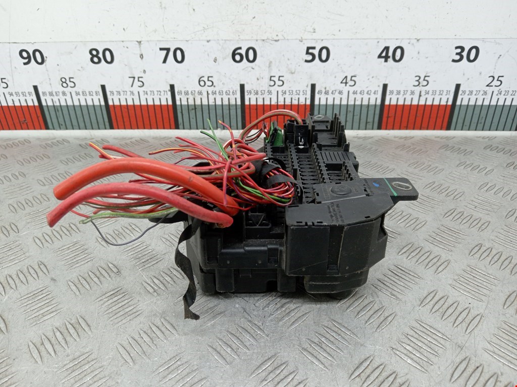 Датчик уровня в бачок омывателя BMW 5er 5 серия E60/E61 2003-2010