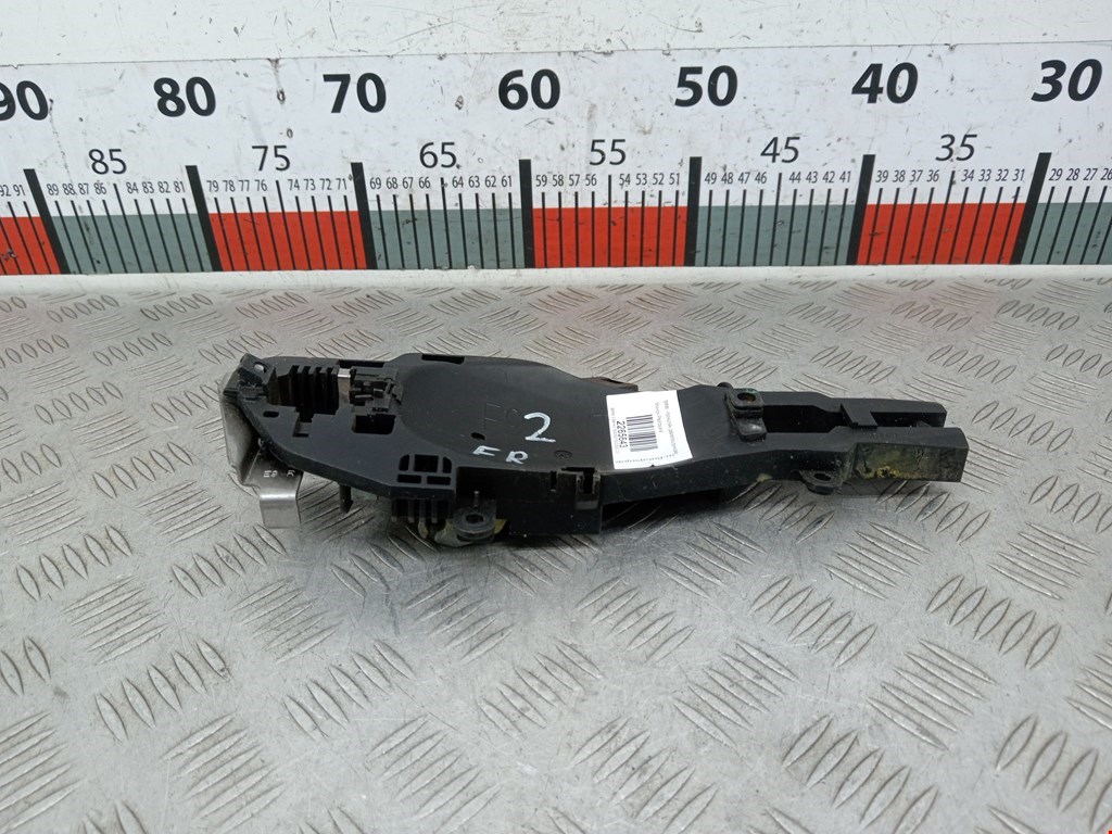 Кронштейн ручки BMW 3er E90/E91 2005-2012