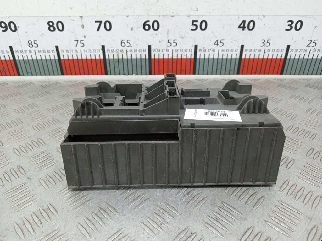 Датчик уровня в бачок омывателя BMW 3er E90/E91 2005-2012