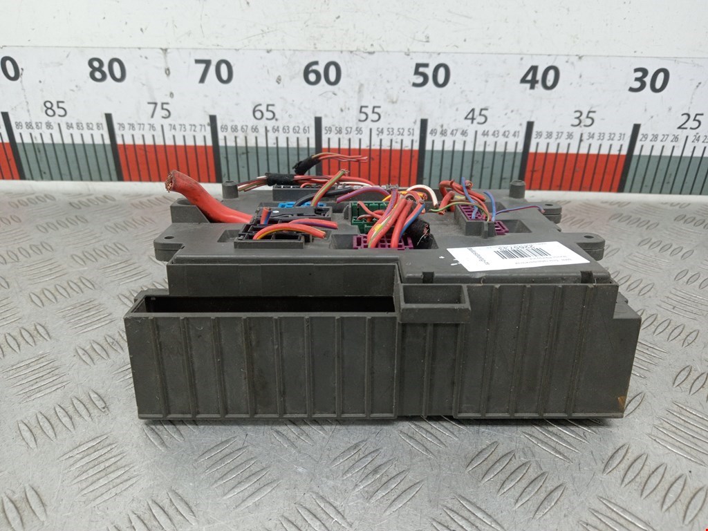 Датчик уровня в бачок омывателя BMW 3er E90/E91 2005-2012