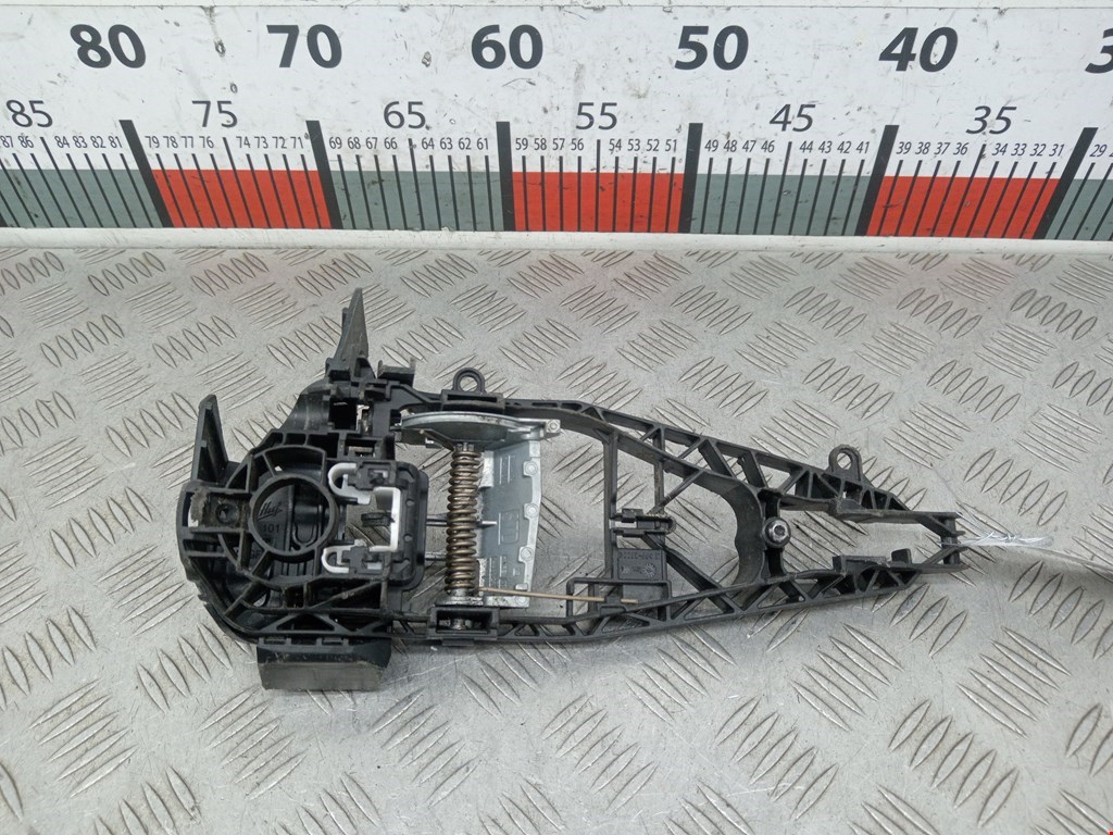 Кронштейн ручки BMW X5 F15/F85 2013-2018