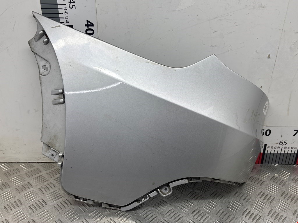 Накладка (клык) бампера левый BMW X5 (E70) (2006-2013)