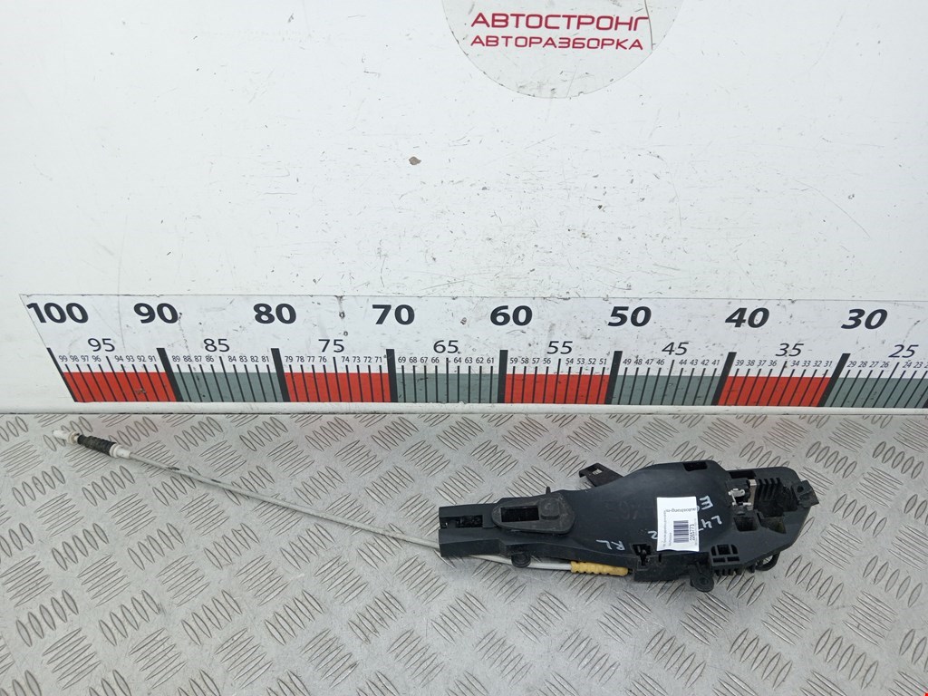 Кронштейн ручки BMW 3er E90/E91 2005-2012