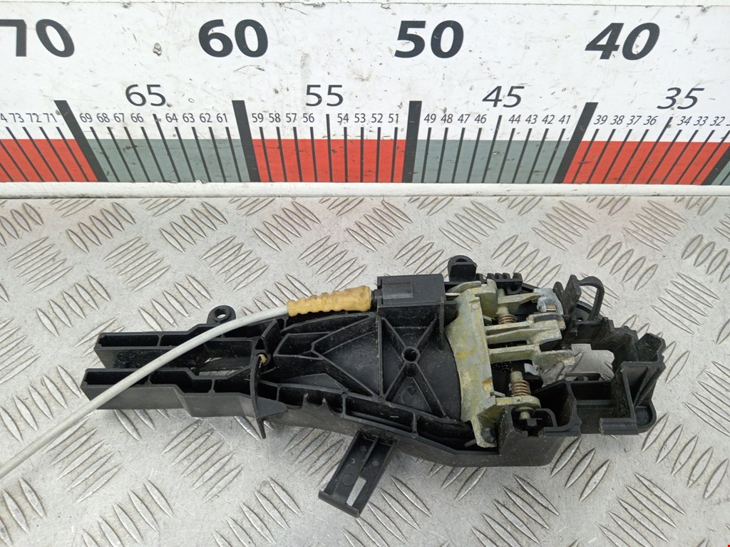 Кронштейн ручки BMW 3er E90/E91 2005-2012