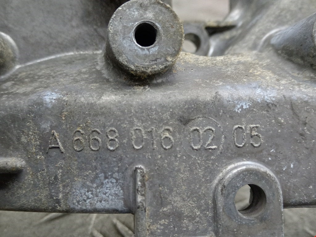 Крышка головки блока (клапанная) MERCEDES-BENZ A-Class W168 1997-2004