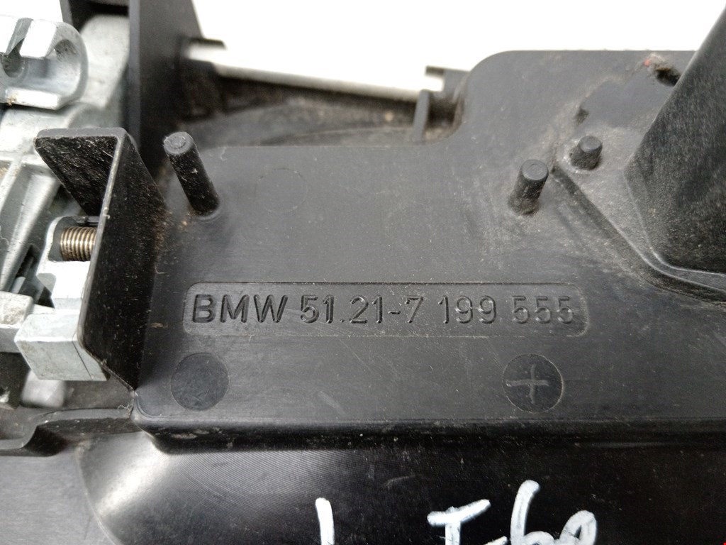 Кронштейн ручки BMW 5er 5 серия E60/E61 2003-2010
