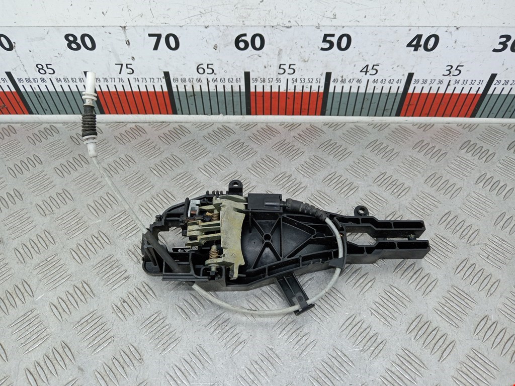 Кронштейн ручки BMW 3er E90/E91 2005-2012