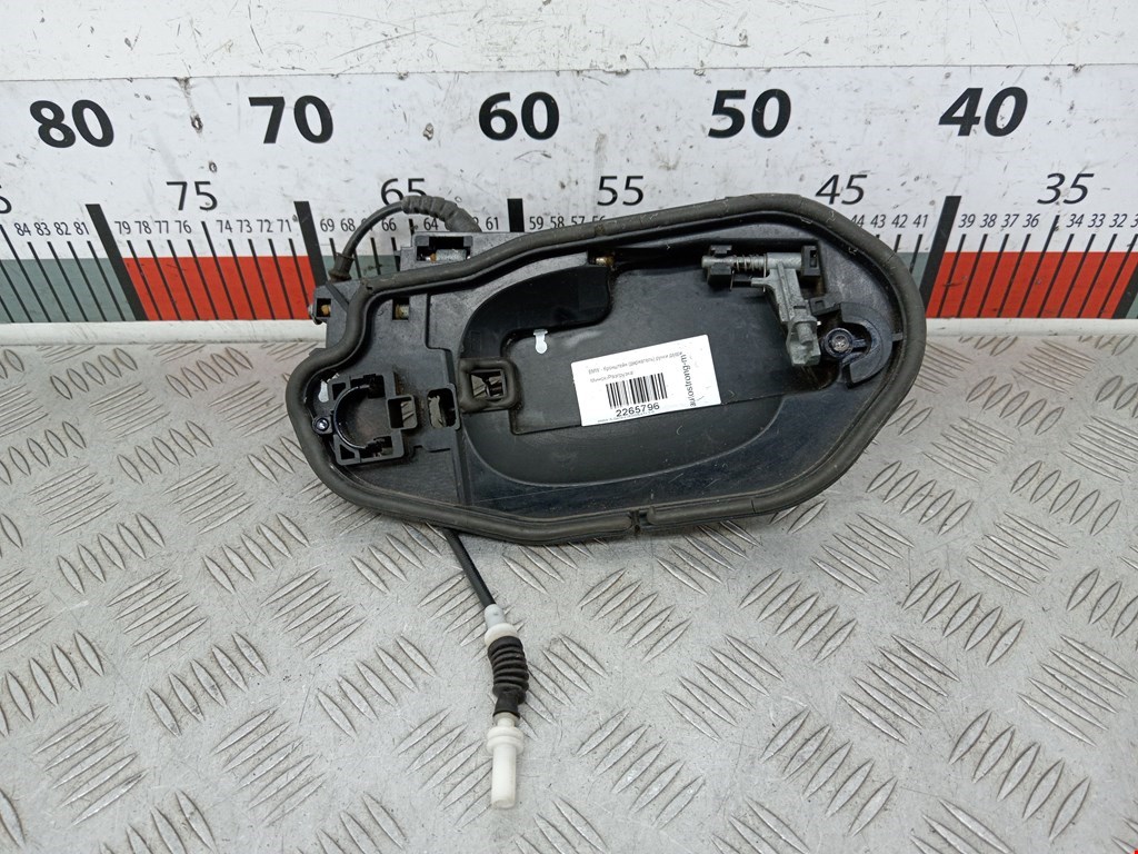 Кронштейн (держатель) ручки двери BMW 5-Series (E60/E61) (2003-2010)