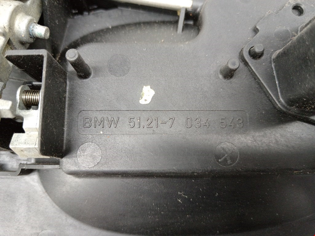 Кронштейн ручки BMW 5er 5 серия E60/E61 2003-2010