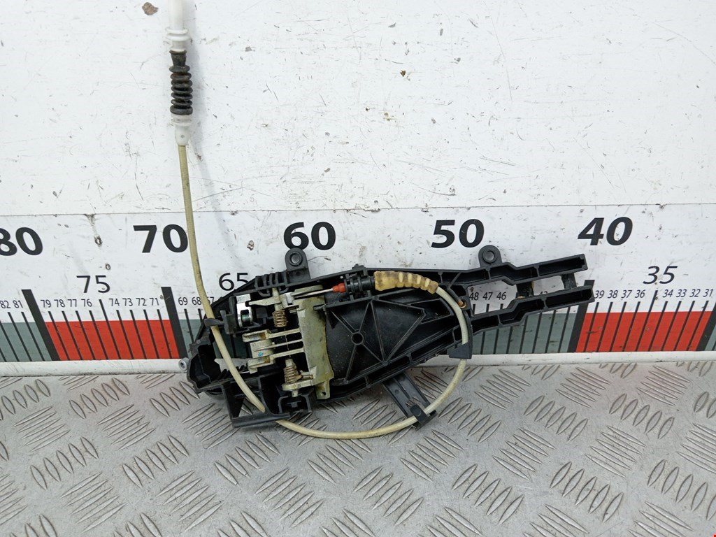 Кронштейн ручки BMW 3er E90/E91 2005-2012