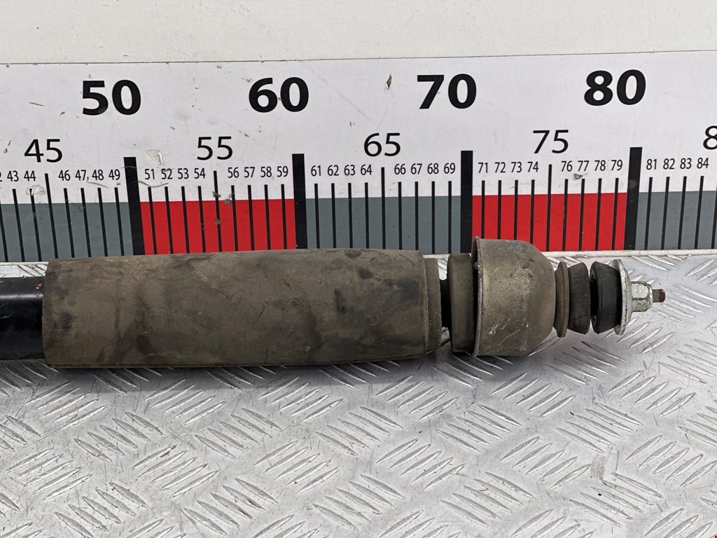 Амортизатор задний левый=правый NISSAN Juke 2010-2019