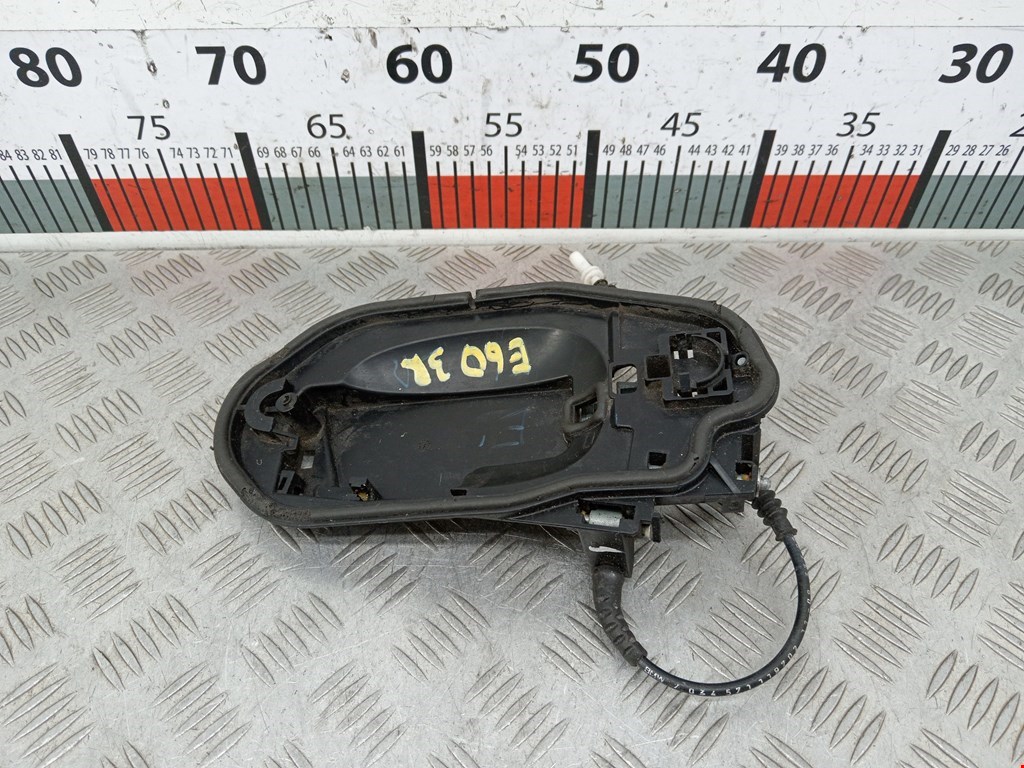 Кронштейн (держатель) ручки двери BMW 5-Series (E60/E61) (2003-2010)