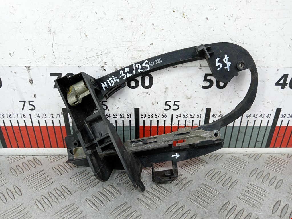 Кронштейн ручки BMW 7er 7 серия E65/E66 2001-2008