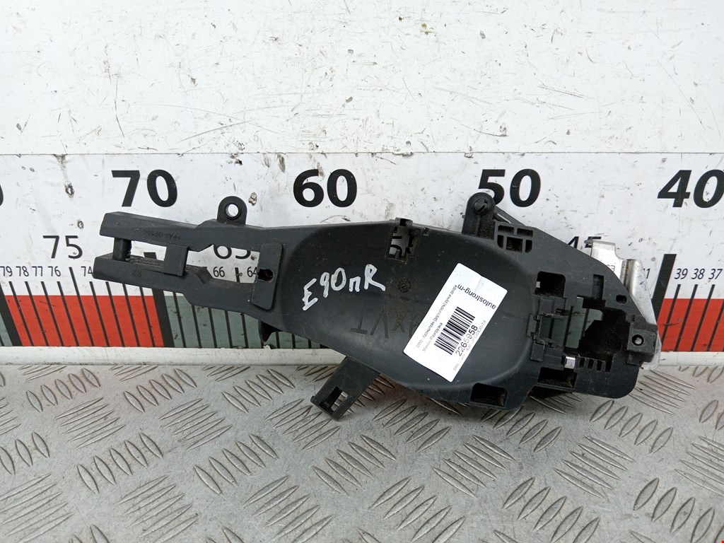 Кронштейн ручки BMW 3er E90/E91 2005-2012